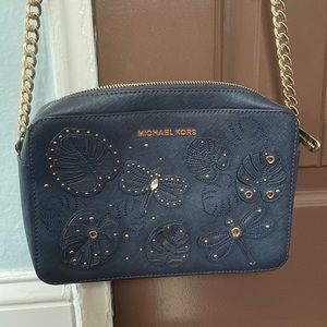 michael kors crossbody - used